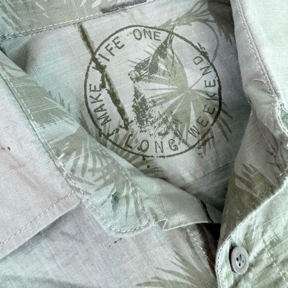 Tommy Bahama Shirt Mens Medium Button Down Cotton Palm Trees Green Top - Picture 2 of 10